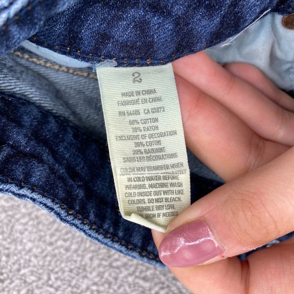 American Eagle Cuffed Jean Shorts Women's Size 2 Mid Rise Distressed Denim Blue - Picture 4 of 10